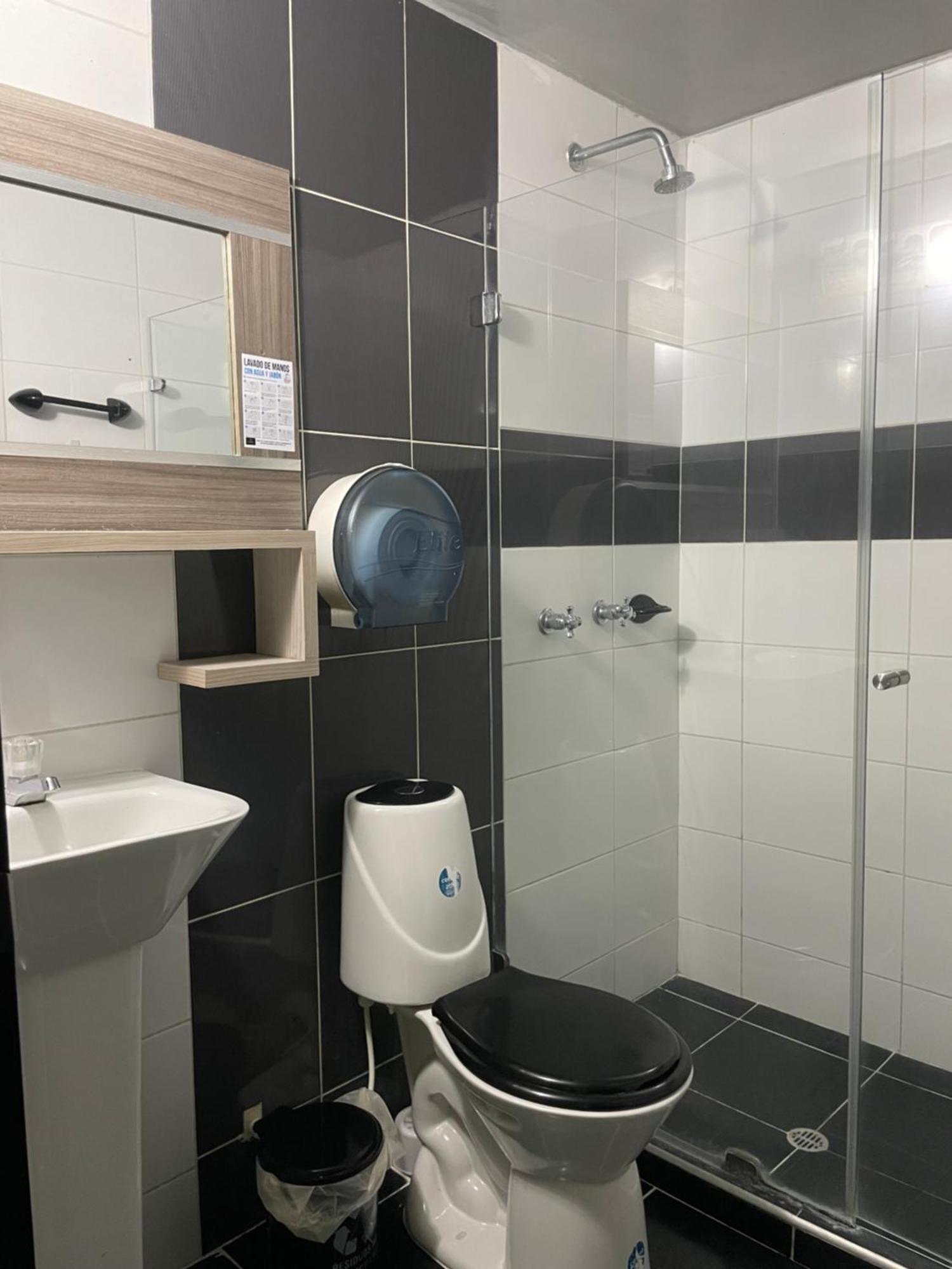 Hotel Escorial Ibagué Εξωτερικό φωτογραφία
